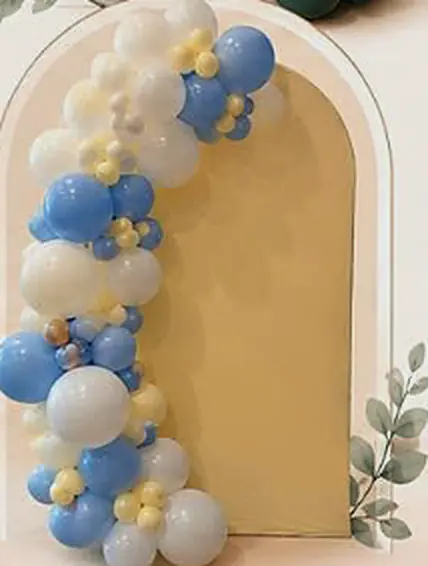Blue, white and butter garland